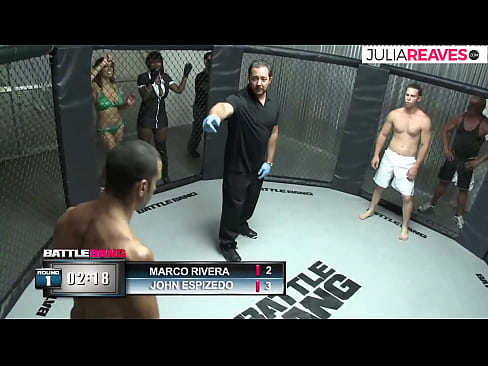 ❤️ Ultimate Fighter fucks tifla numru dritt wara ġlieda fiċ-ċirku Porn ta' kwalità lilna ❌❤