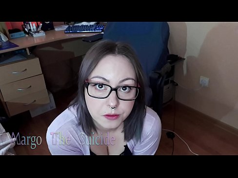 ❤️ Girl Sexy bi Nuċċali Sucks Dildo Profondament fuq il-Kamera Porn ta' kwalità lilna ❌❤